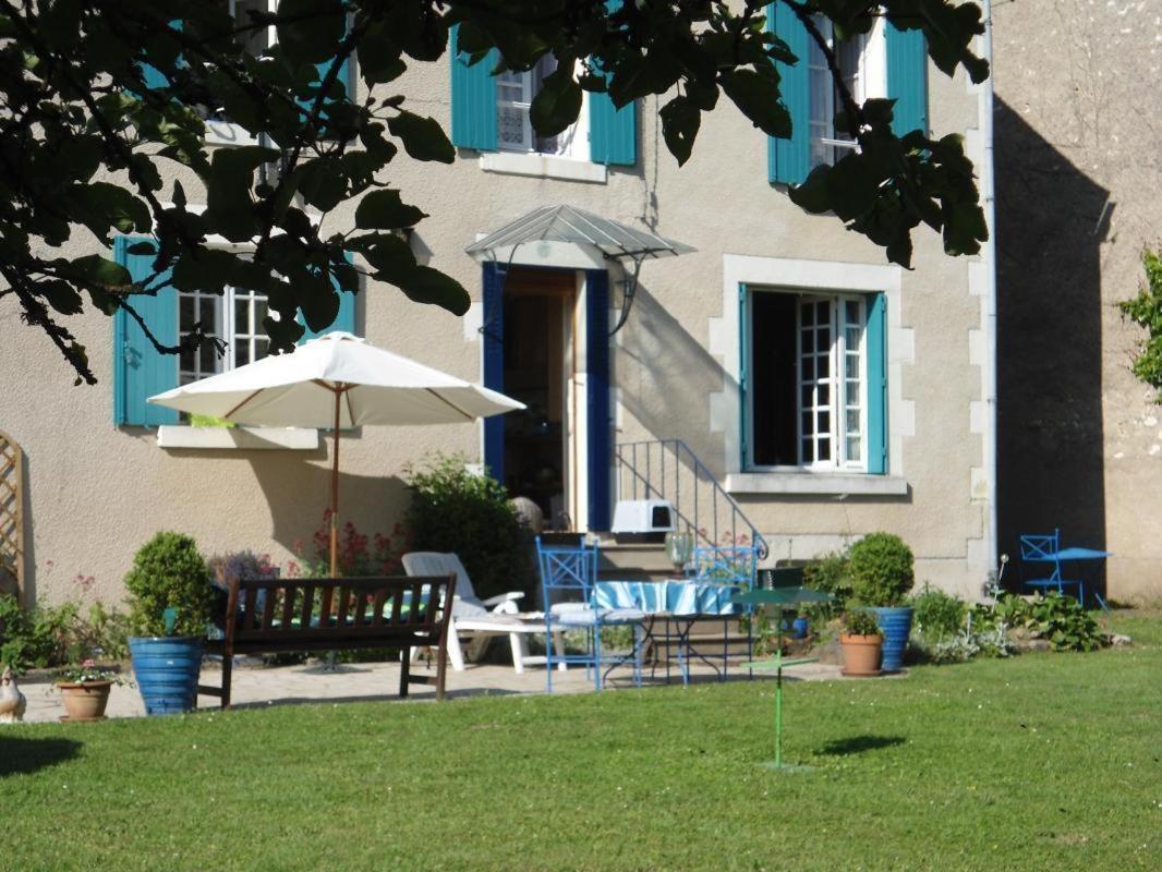 La Maison Bleue Arquian エクステリア 写真