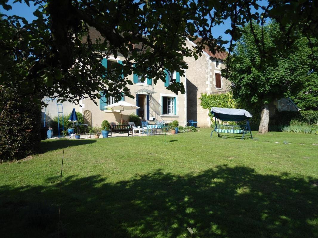 La Maison Bleue Arquian エクステリア 写真